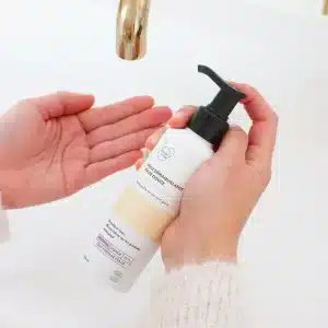 Huile démaquillante toute douce parfum rose-muguet - Clémence & Vivien