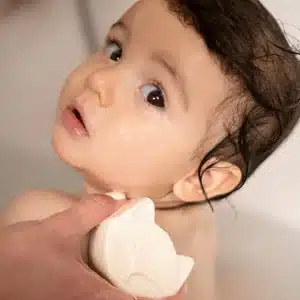 Soin lavant naturel solide Gaspard UMAÏ – visage et corps pour peaux sensibles