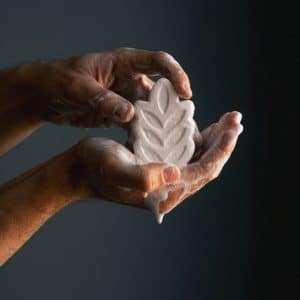 Soin lavant corps naturel sans savon à la vanille poudrée – nettoie en douceur, hydrate et protège la peau sensible