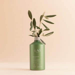 Après-shampoing nourrissant naturel LAO Care en flacon – disponible chez Madame Nature